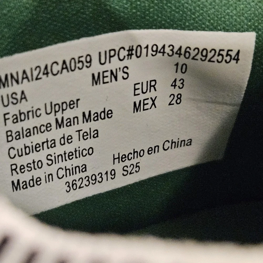 Avia Mens Size 10‎ White Green Athletic Running Sneakers Lace Up Shoes